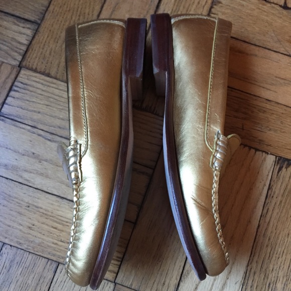Weejuns Gold Leather Loafers - Picture 7 of 7